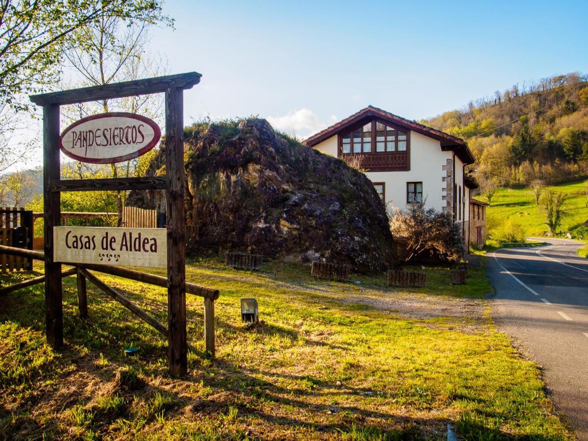 Casas Rurales Pandesiertos Onís Esterno foto