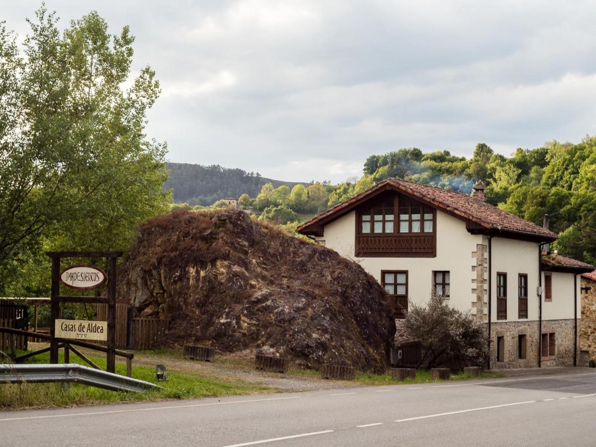 Casas Rurales Pandesiertos Onís Esterno foto